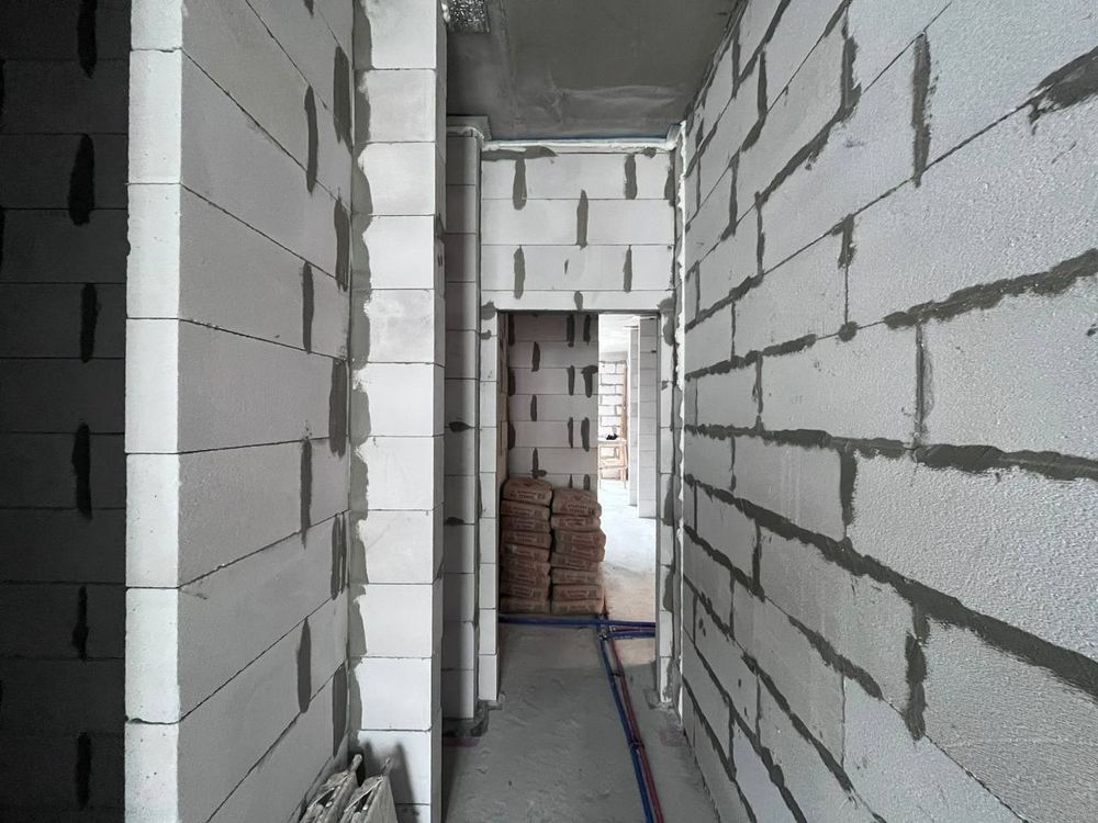 Перегородки из газобетона в коридоре ЖК MyPriority Басманный
